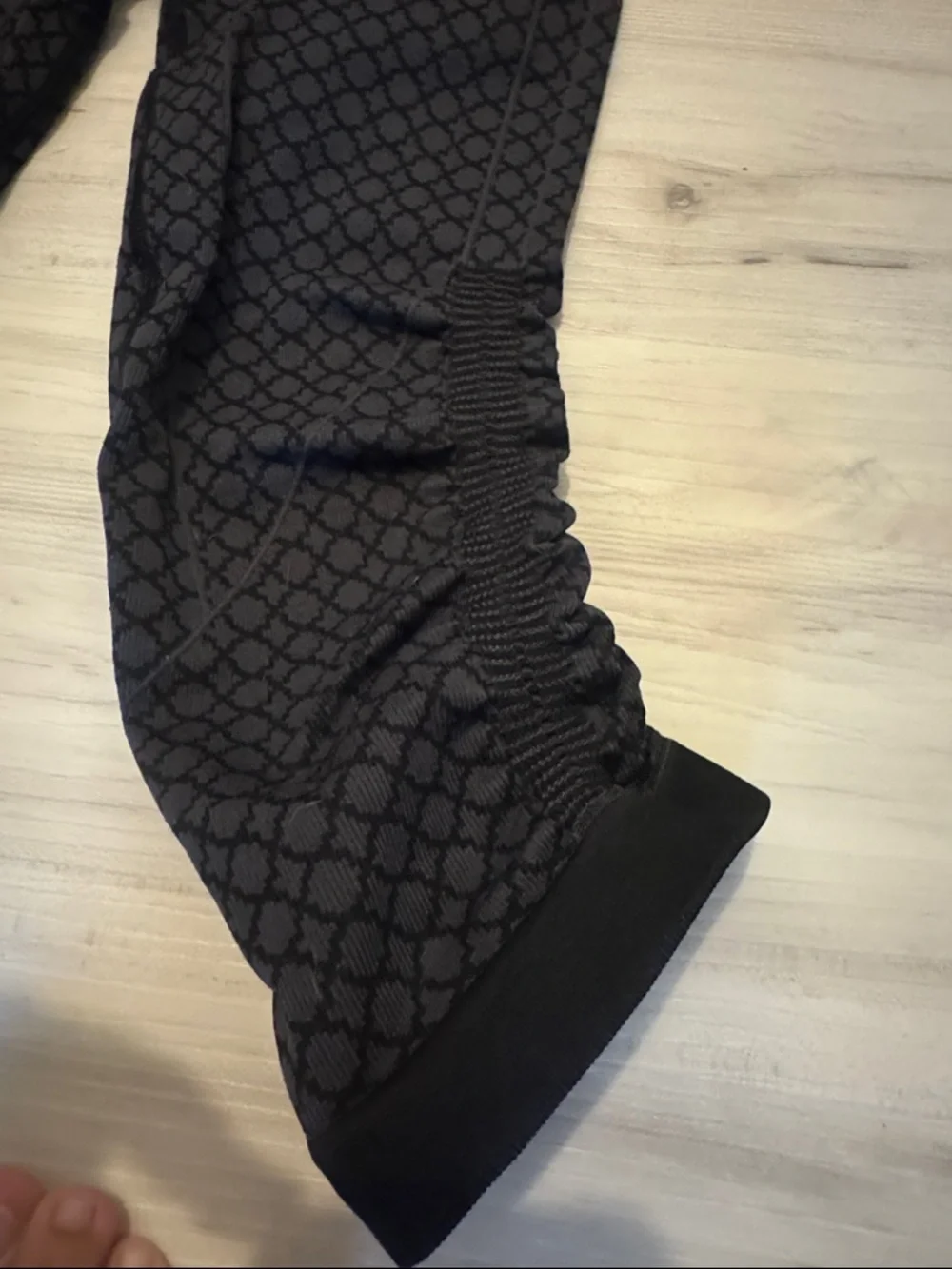 Lululemon In The Flow Crop II Leggings Size 2